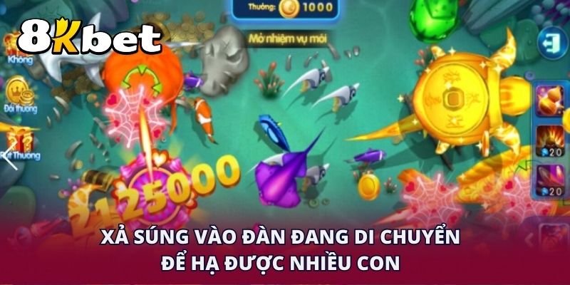 Xả súng vào đàn đang di chuyển để hạ được nhiều con